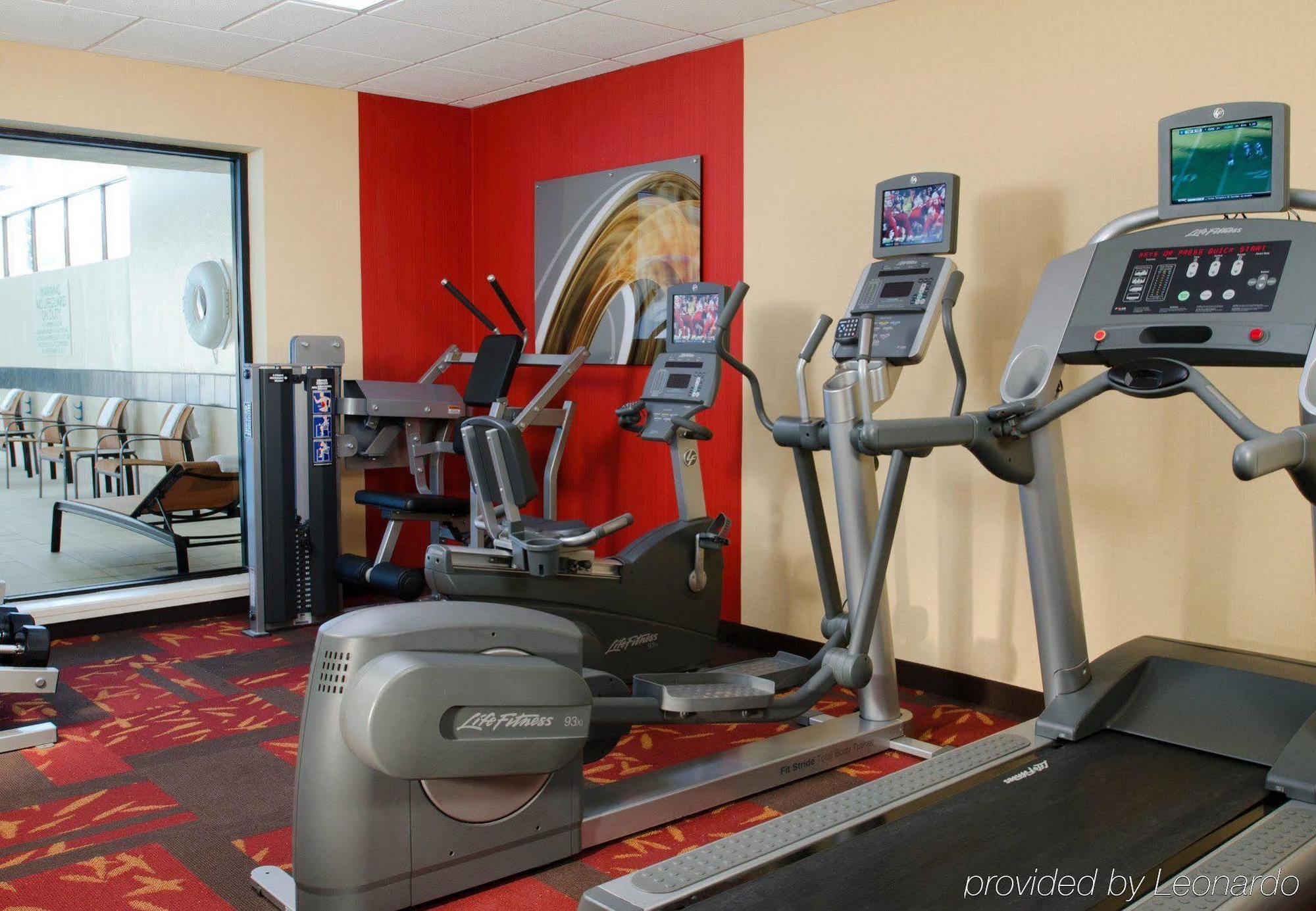Hotel Courtyard By Marriott Indianapolis Airport Exterior foto