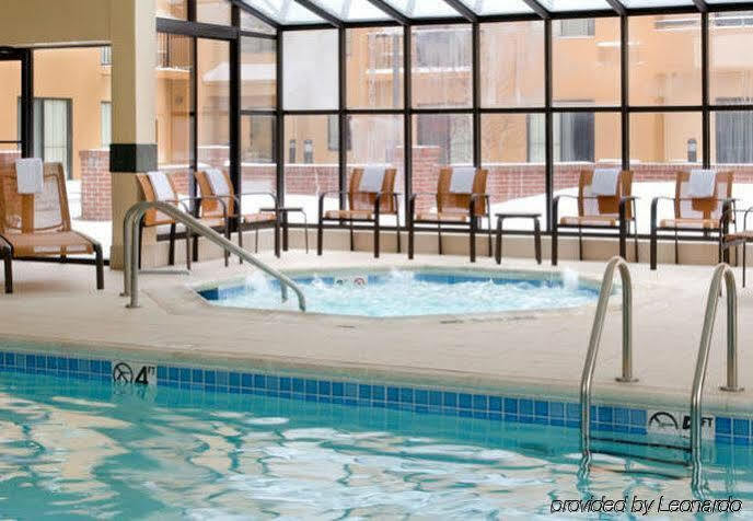 Hotel Courtyard By Marriott Indianapolis Airport Exterior foto